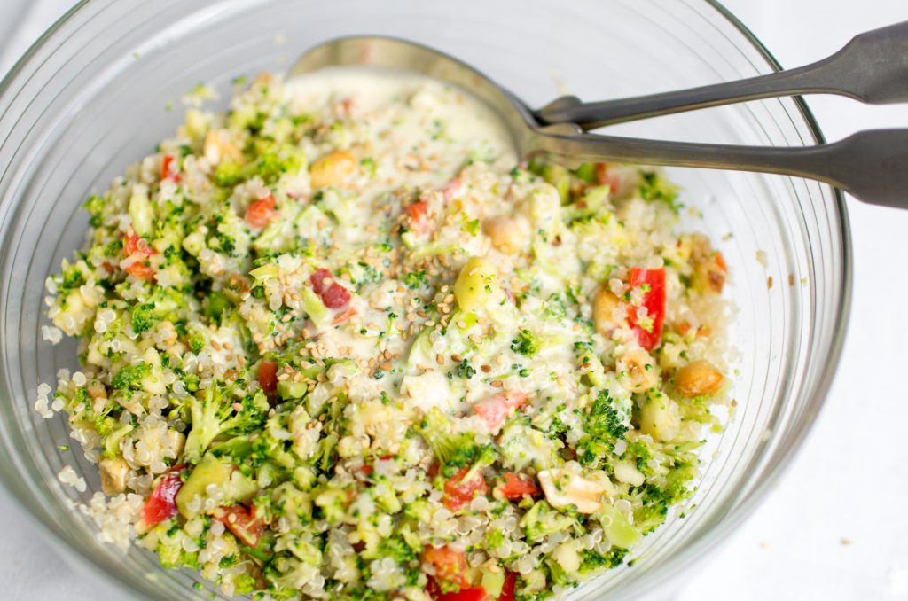 Bol al gusto con aliño de legumbres con Thermomix por Loli Carrión