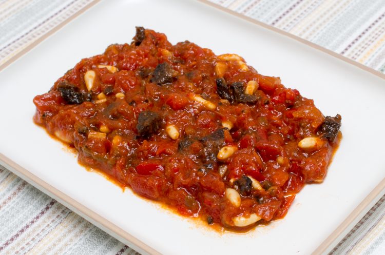 Titaina, el pisto valenciano con piñones por Loli Carrión