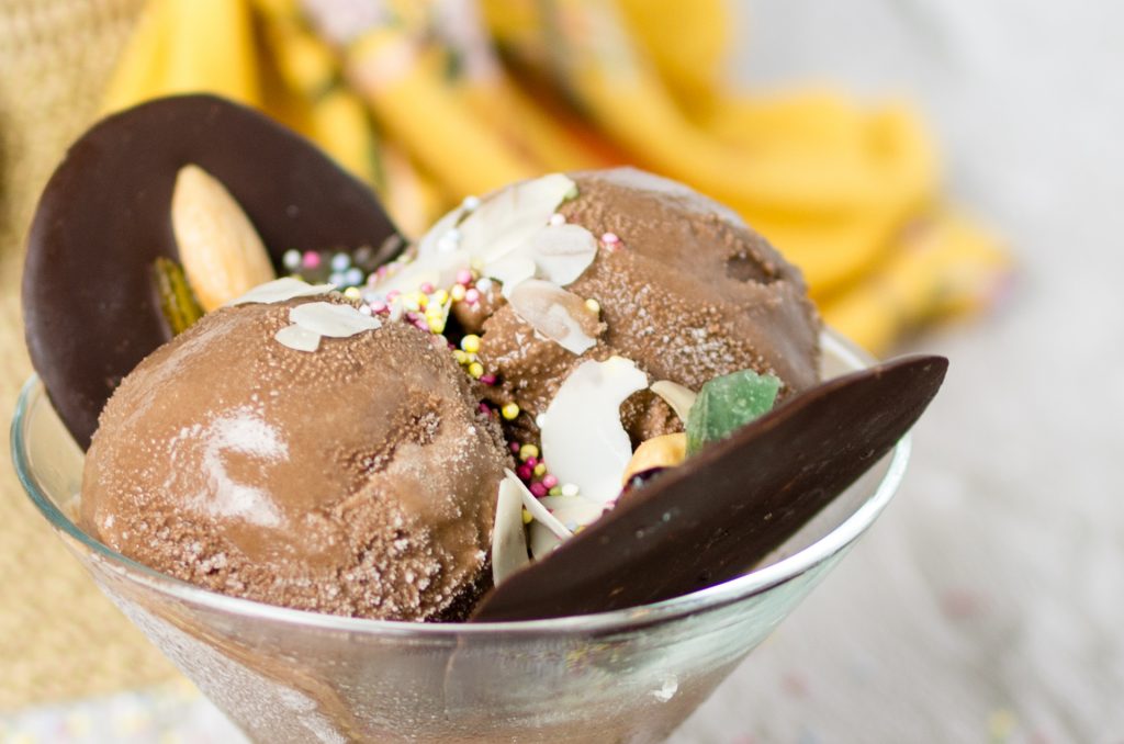 Helado de chocolate, receta de Loli Carrión